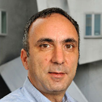 Photo of Dara Entekhabi